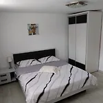 Апартаменти La Relax *