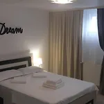 La Relax Апартаменти *